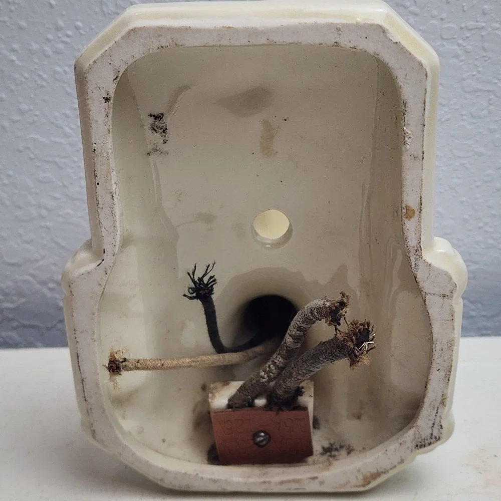 Vintage 30s Ceramic Art Deco Wall Sconce Light Fixture Floral Pull Chain Cottage